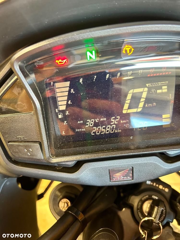 Honda VFR - 5