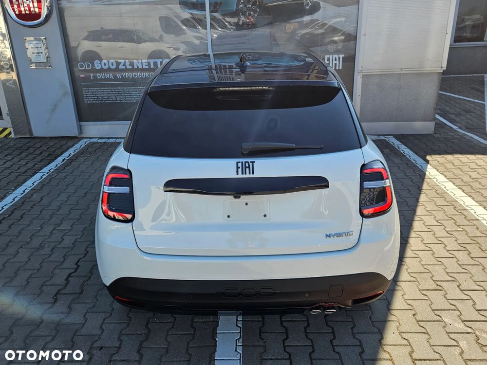 Fiat 600 1.2 Turbo Sport eDCT - 10