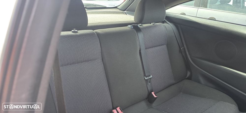 Opel Astra GTC 1.4 Cosmo - 5