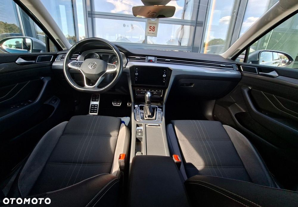 Volkswagen Passat - 18