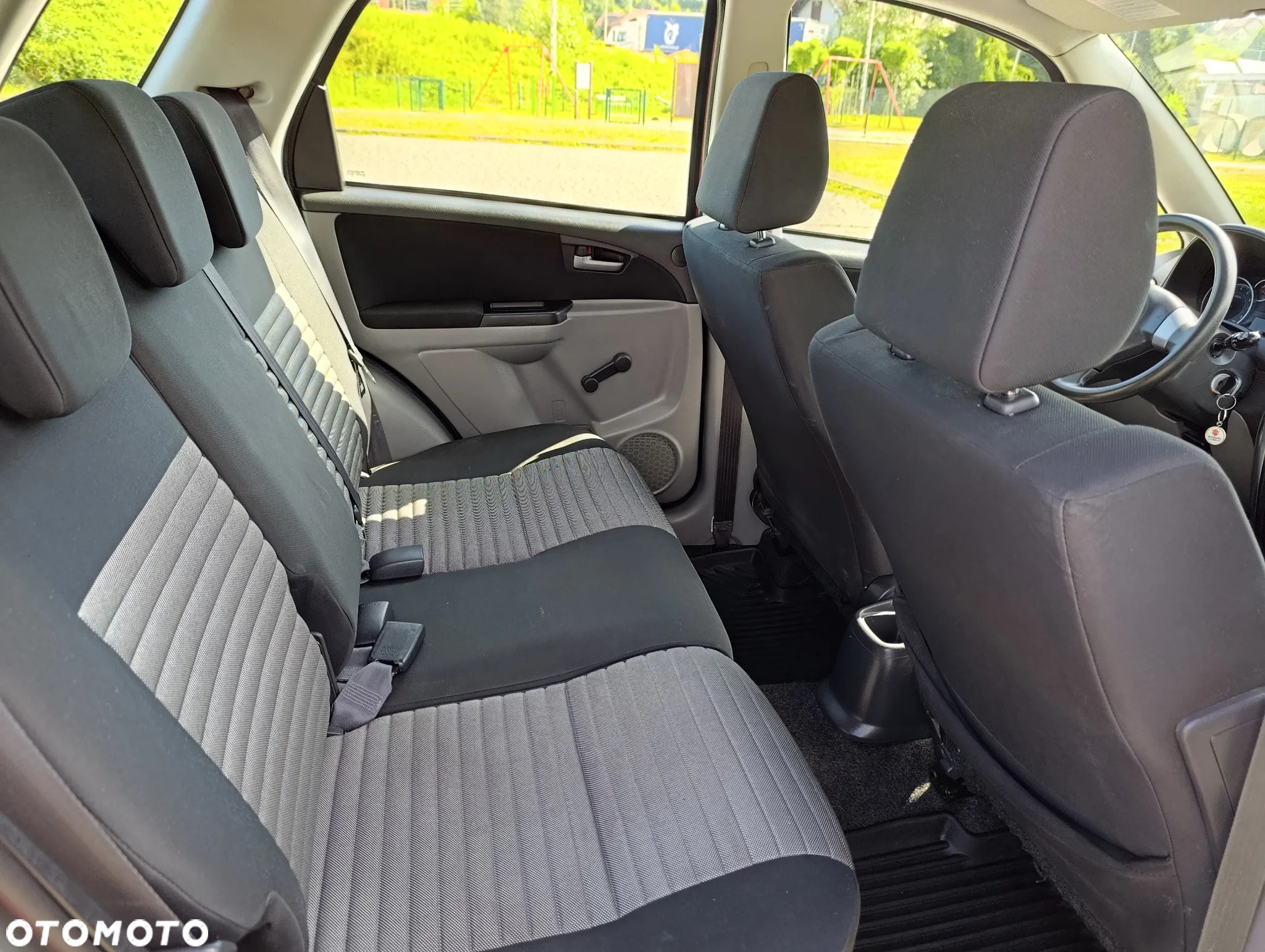 Suzuki SX4 1.6 Comfort 4WD - 17