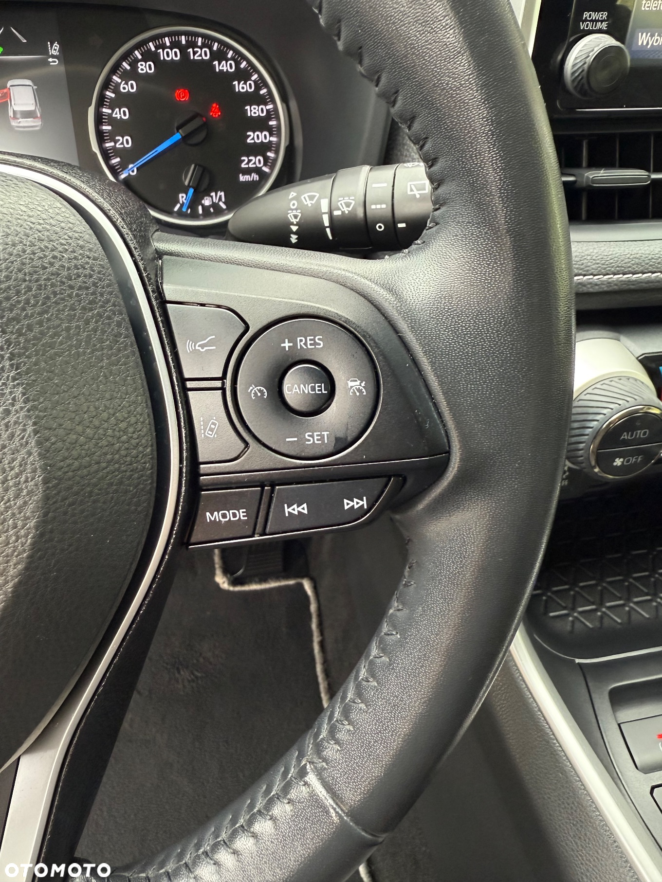 Toyota RAV4 2.5 Hybrid Comfort 4x2 - 11
