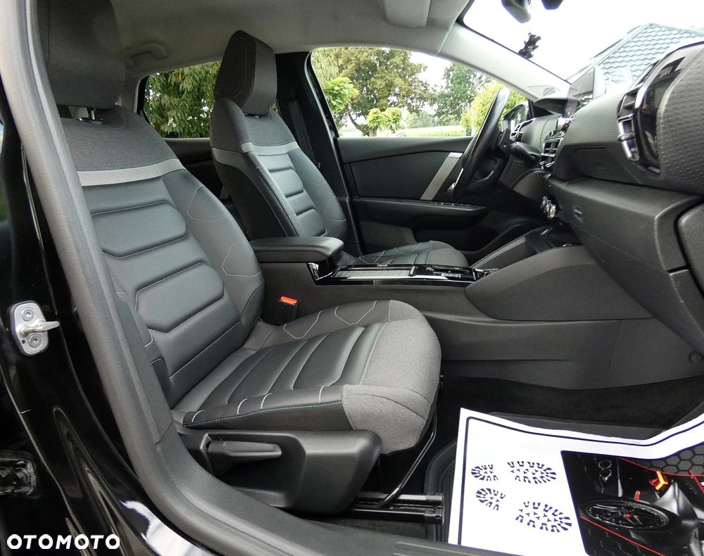 Citroën C4X 1.2 PureTech Shine S&S EAT8 - 24