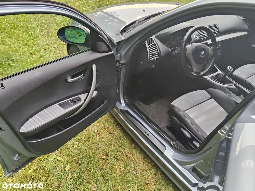 BMW Seria 1 116i - 5