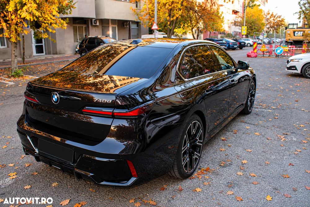 BMW Seria 7 740d xDrive MHEV - 5