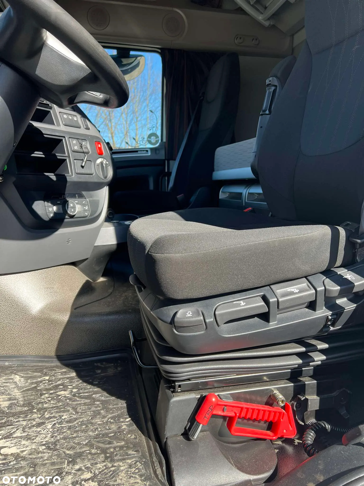 DAF FT XF 480 Super Space - 10