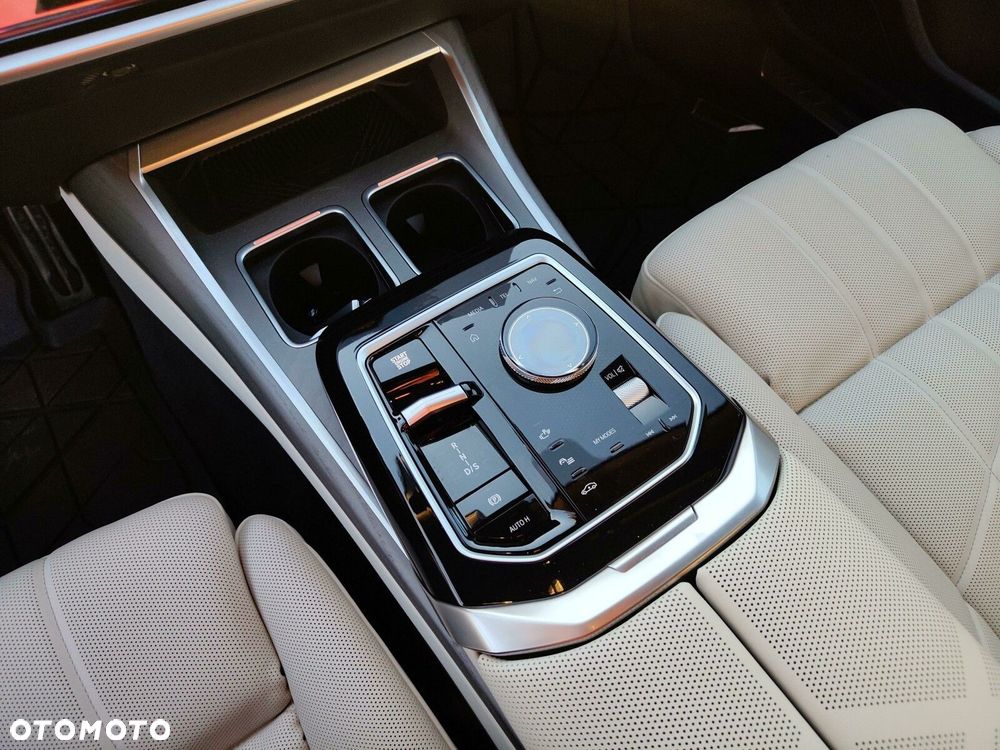 BMW Seria 7 - 17