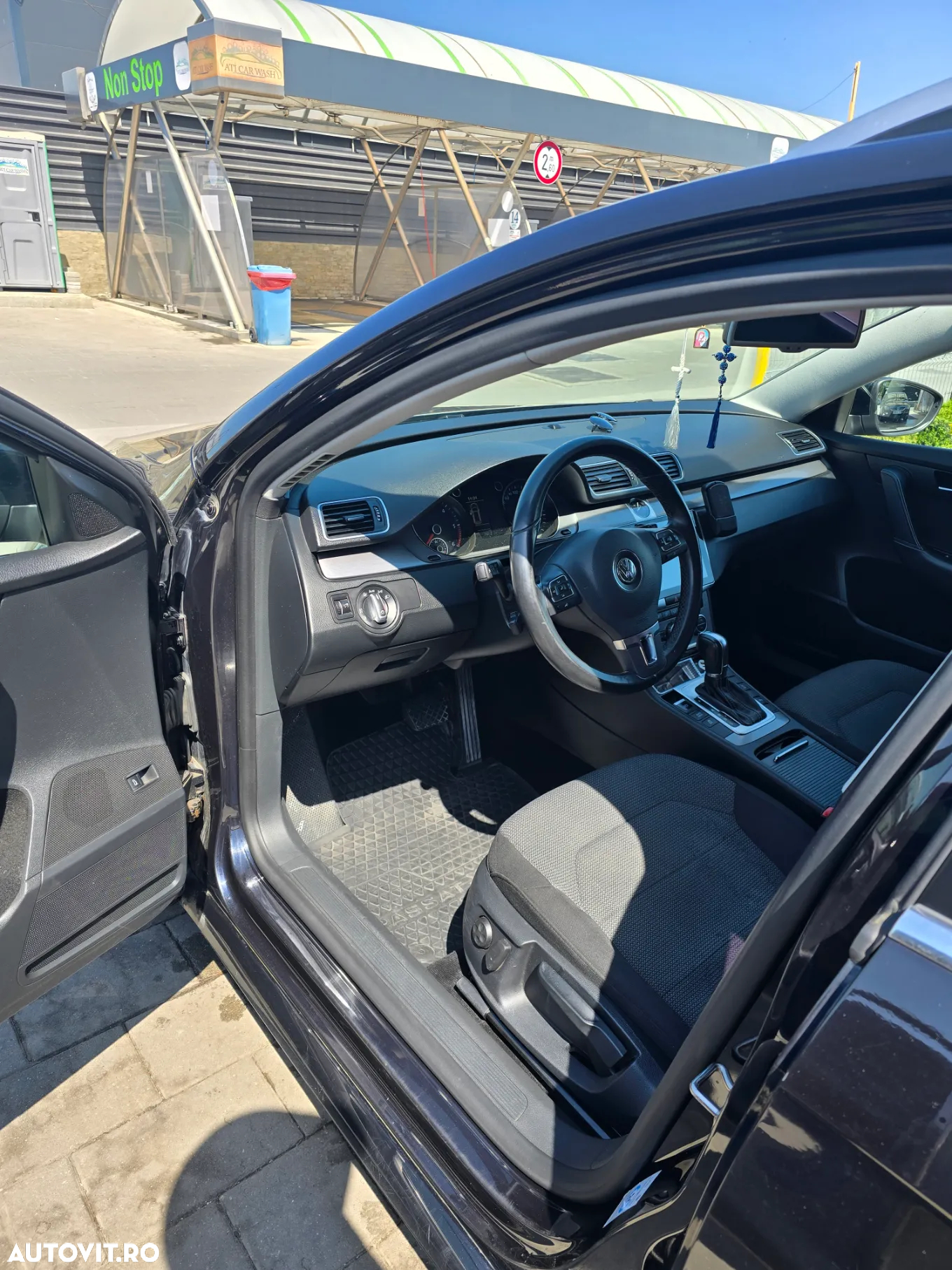 Volkswagen Passat Variant 2.0 TDI Blue TDI DSG Comfortline - 5