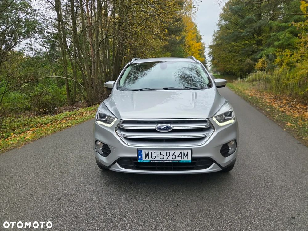 Ford Kuga 1.5 EcoBoost 2x4 Business Edition - 2
