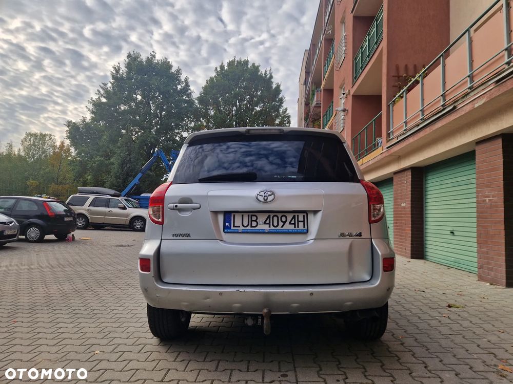Toyota RAV4 2.2 D-4D Sol 180 - 7