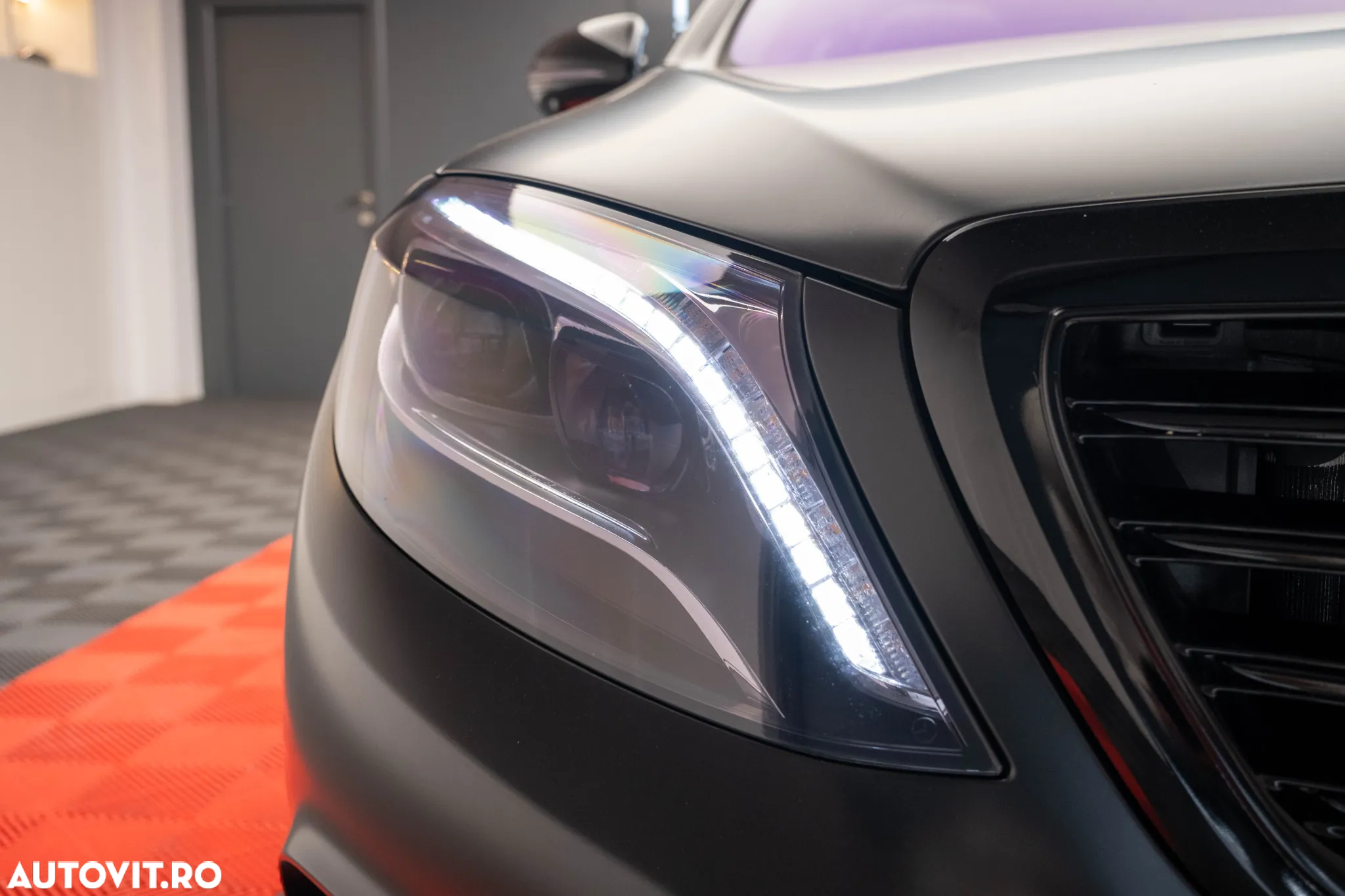 Mercedes-Benz S 500 L 4Matic 9G-TRONIC - 13