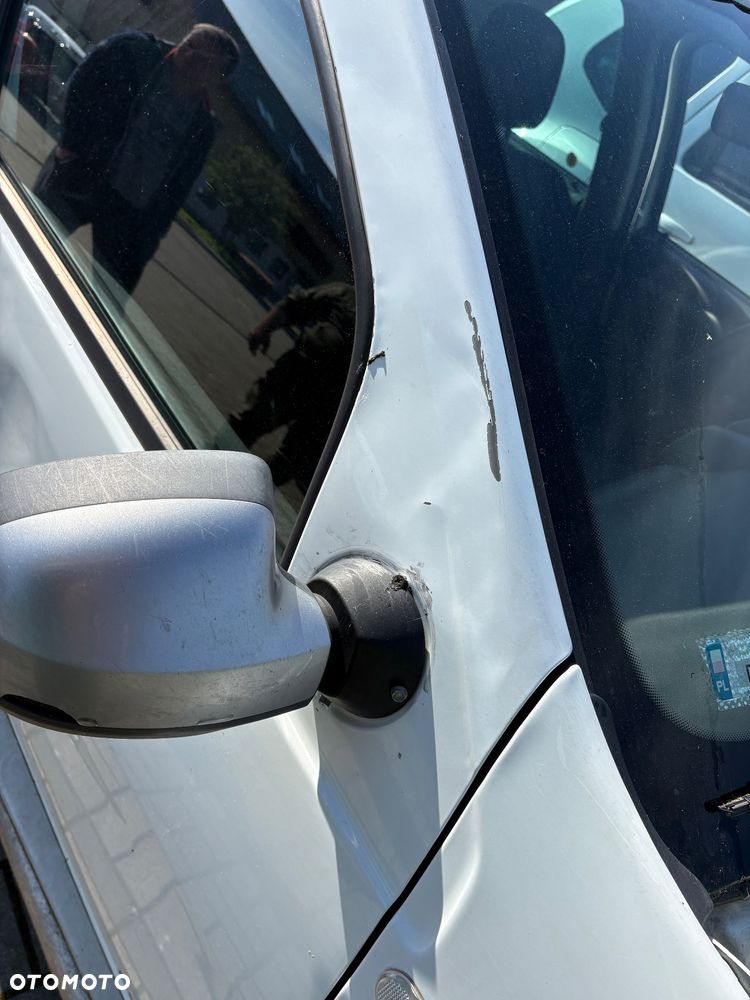Dacia Duster 1.6 Euro5 - 3