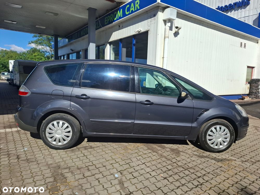 Ford S-Max 2.0 Titanium - 23
