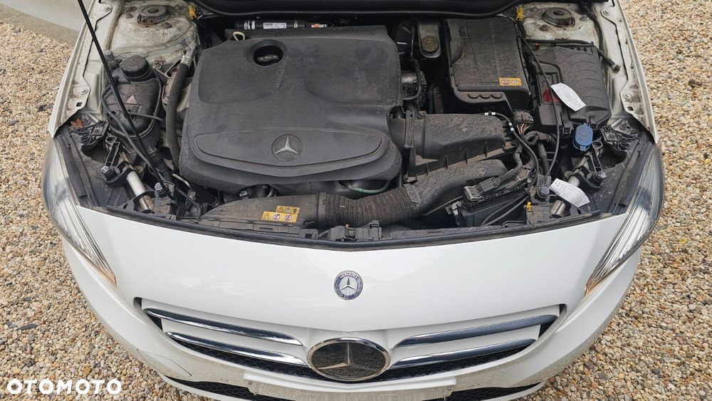 Mercedes-Benz Klasa A 180 (BlueEFFICIENCY) - 25
