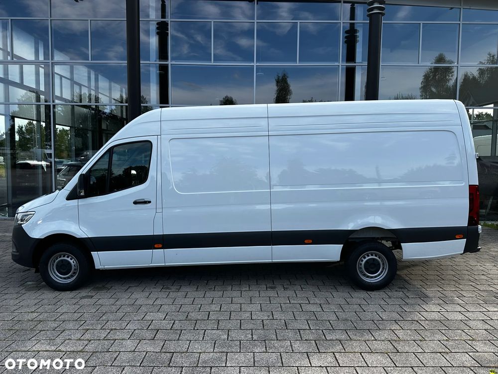 Mercedes-Benz Sprinter - 10