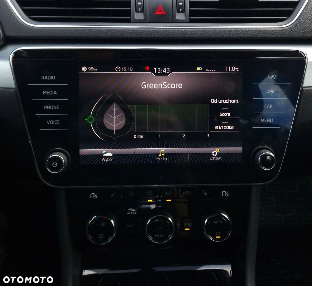 Skoda Superb 2.0 TDI Active DSG7 - 14