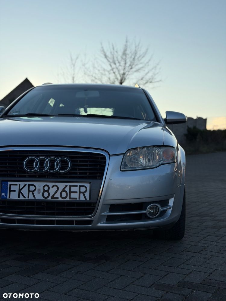 Audi A4 Avant 2.0 TDI - 7