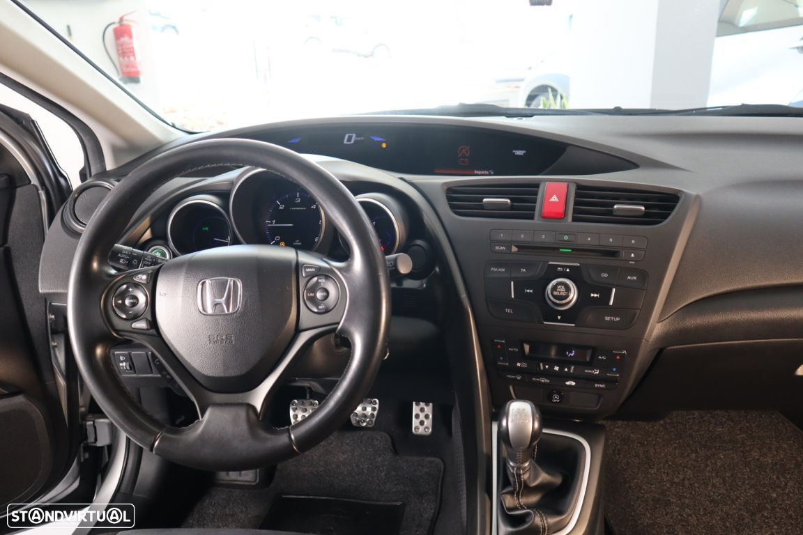 Honda Civic 1.6 i-DTEC Sport Navi - 28