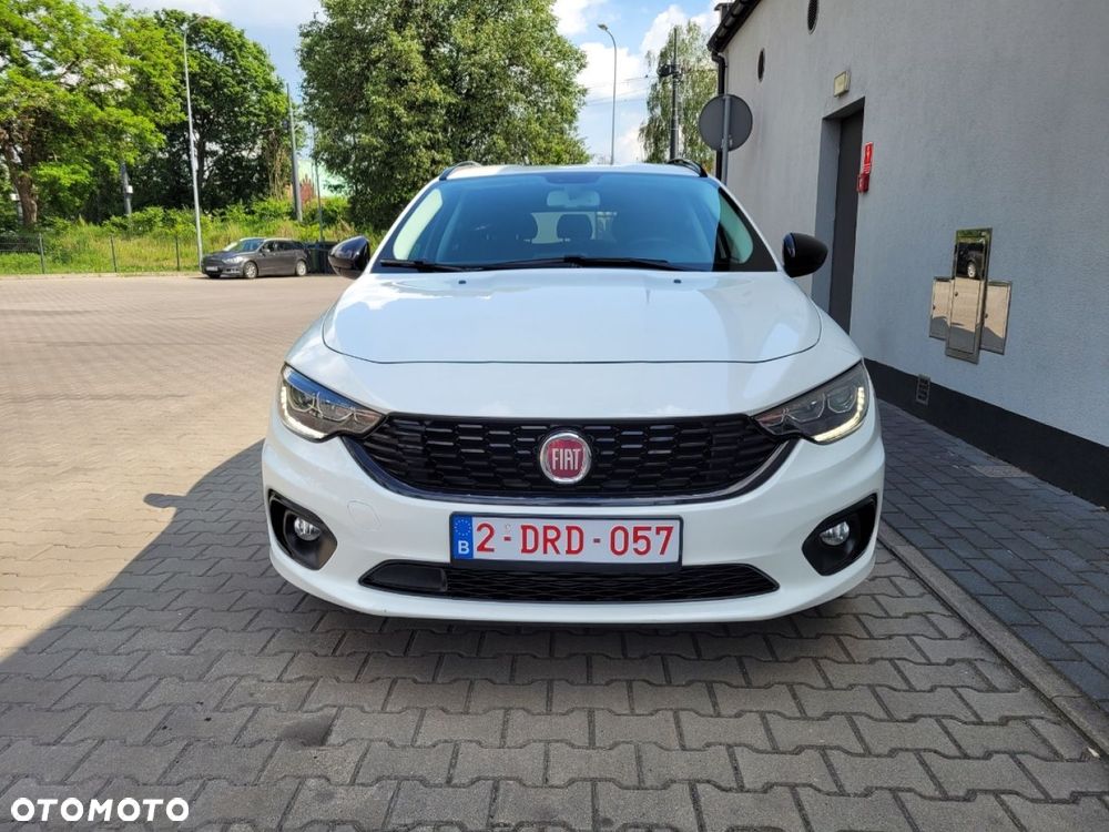 Fiat Tipo 1.4 T-Jet S-Design - 4