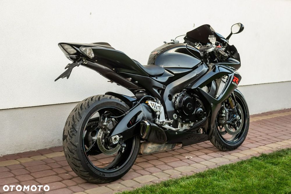 Suzuki GSX-R - 4