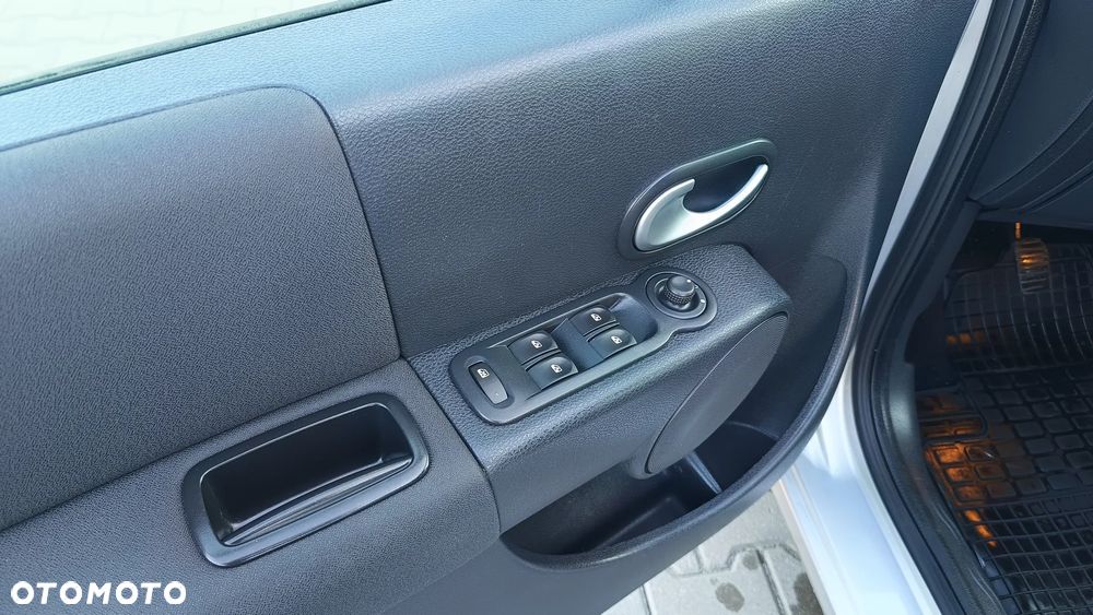 Renault Modus Grand 1.2 16V TCE Night and Day - 9