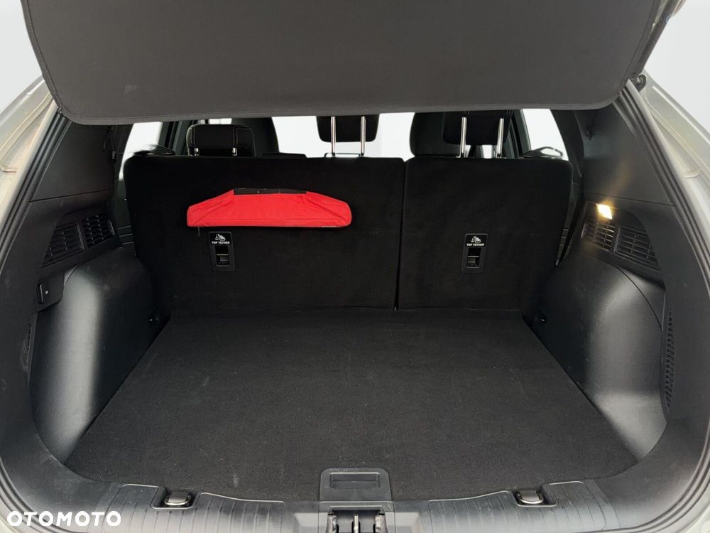 Ford Kuga 2.5 FHEV FWD Titanium - 20