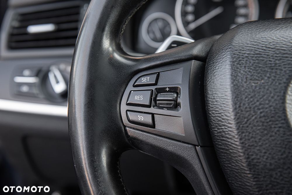 BMW X3 xDrive35i Sport-Aut - 22