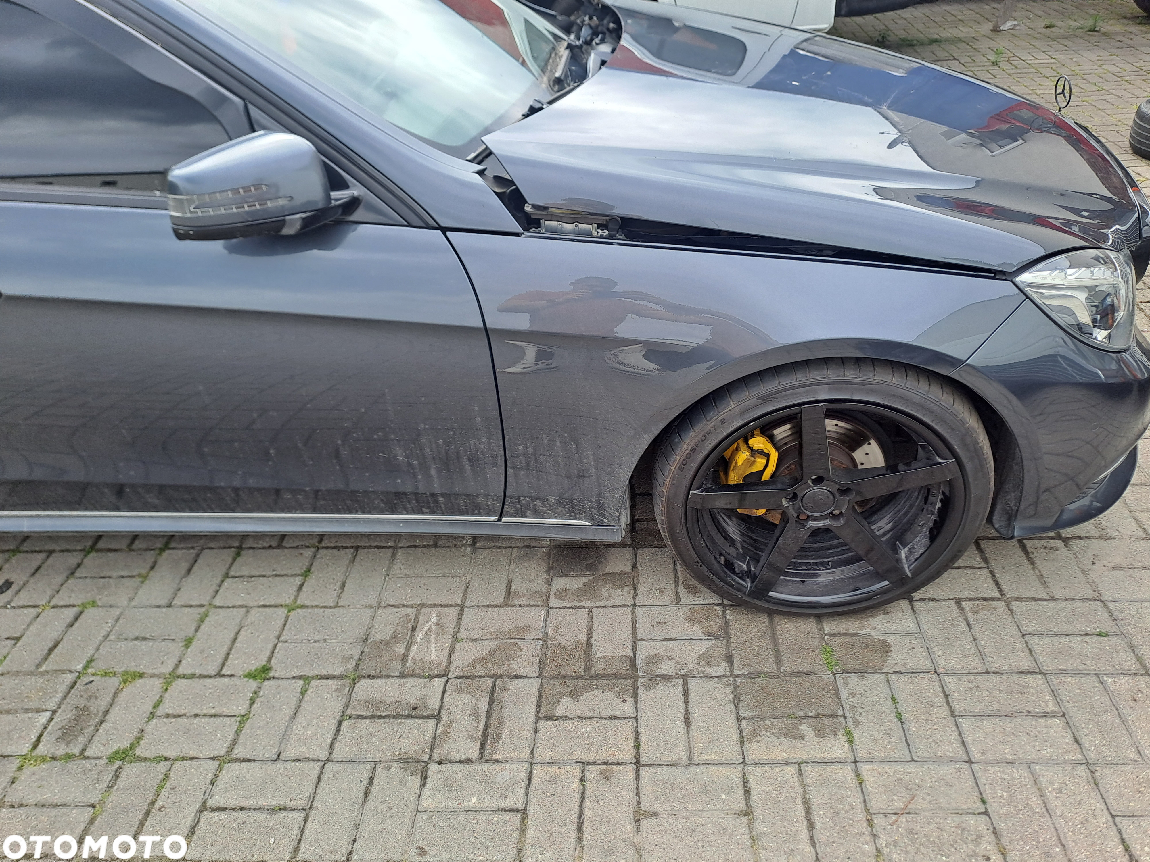 Mercedes-Benz Klasa E 220 T CDI DPF BlueEFFICIENCY 7G-TRONIC - 19
