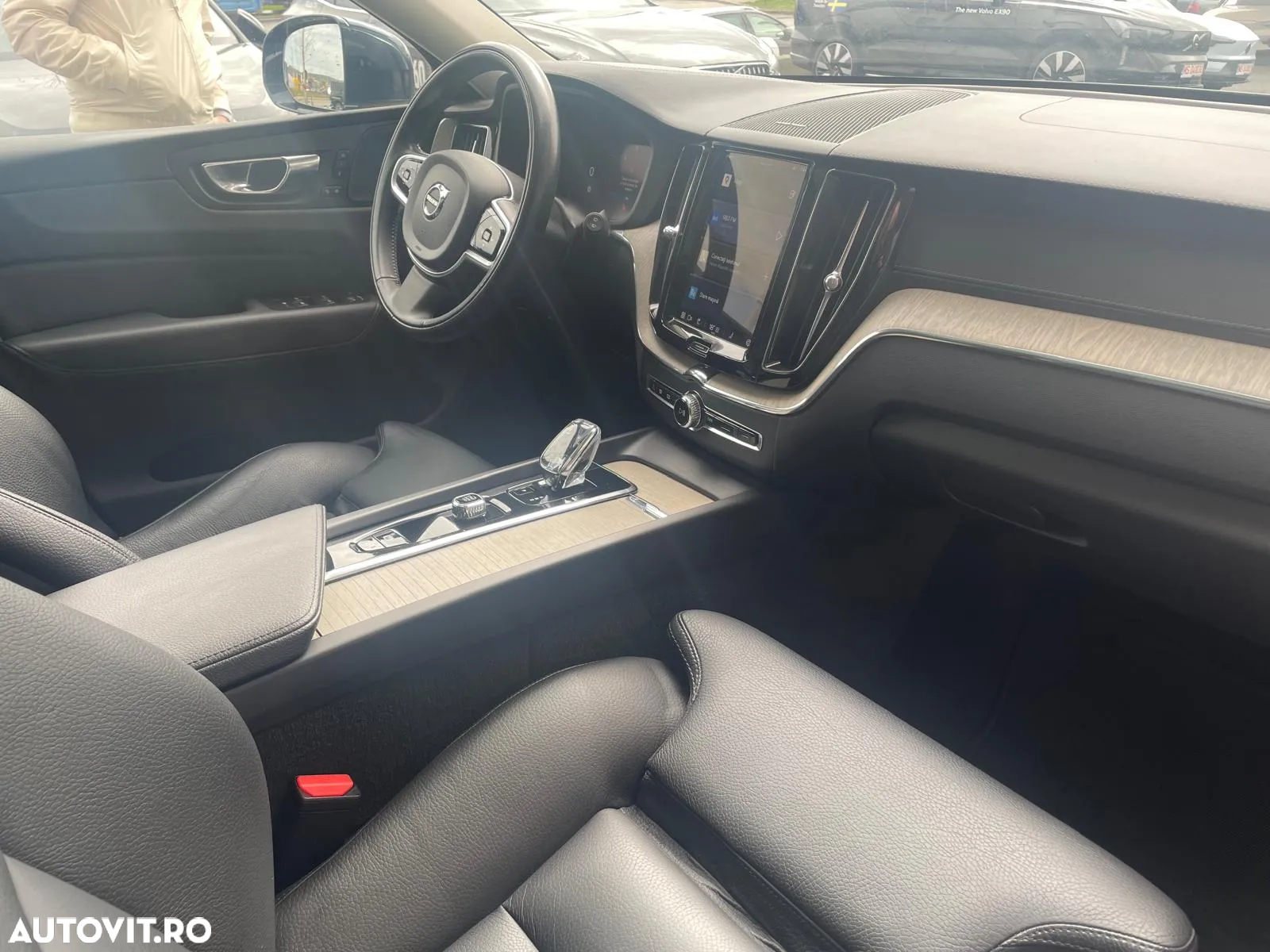 Volvo XC 60 T6 AWD Recharge Geartronic Inscription - 15