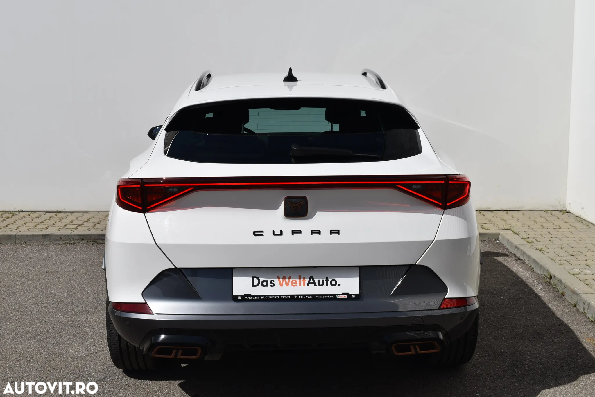 Cupra Formentor 1.4 e-HYBRID PHEV - 6