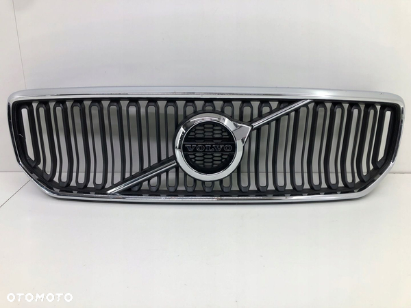 VOLVO XC40 ATRAPA GRILL ZDERZAKA PRZÓD 32365355 31479417