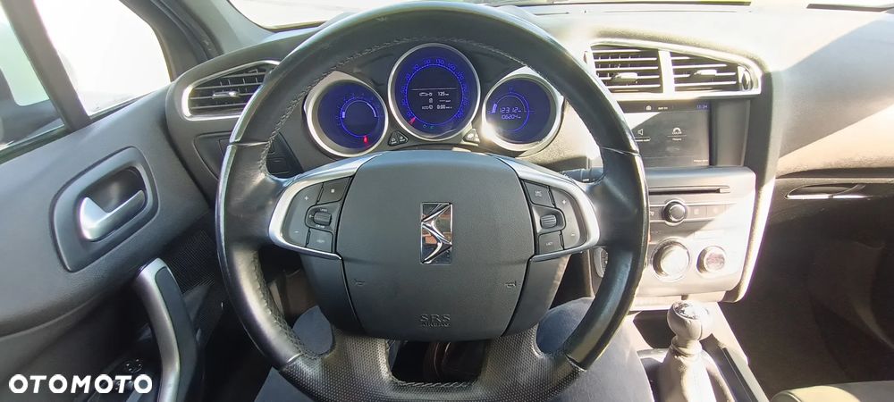 Citroën DS4 BlueHDi 120 S&S Business Class - 37