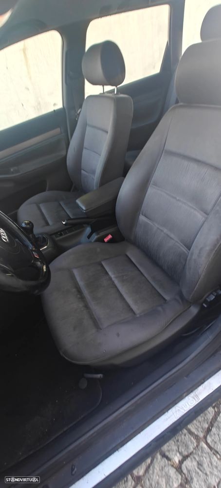 Audi A4 Avant 1.9 TDI Sport - 4