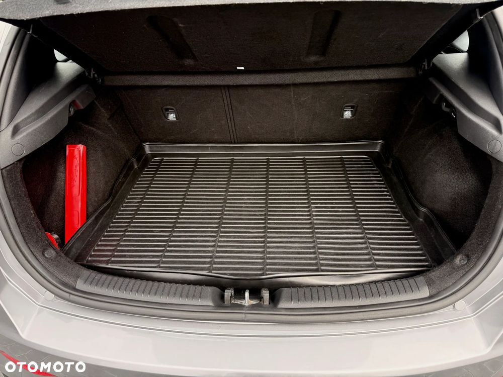 Hyundai i30 1.5 DPI Comfort - 17