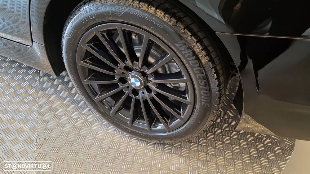 BMW 520 d Line Modern Auto - 32