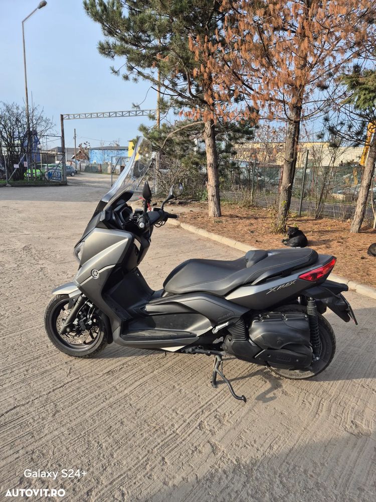 Yamaha X-Max 400 - 3