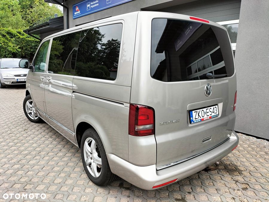 Volkswagen Multivan - 8