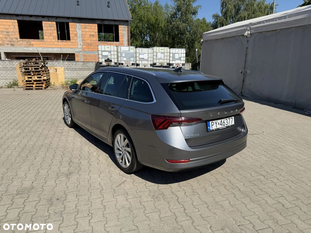 Skoda Octavia 2.0 TDI Style DSG - 2