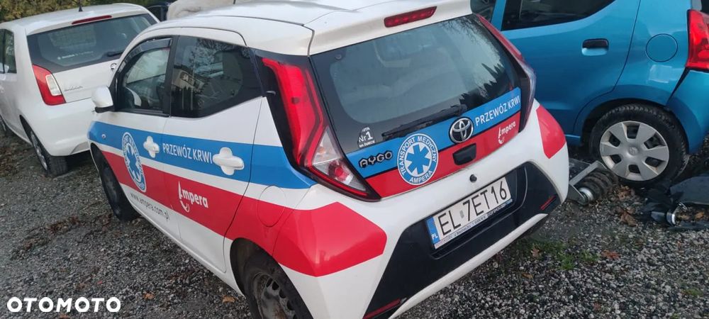 Toyota Aygo 1.0 VVT-i Color Edition - 2