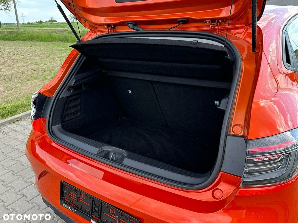Renault Clio TCe 90 EVOLUTION - 19