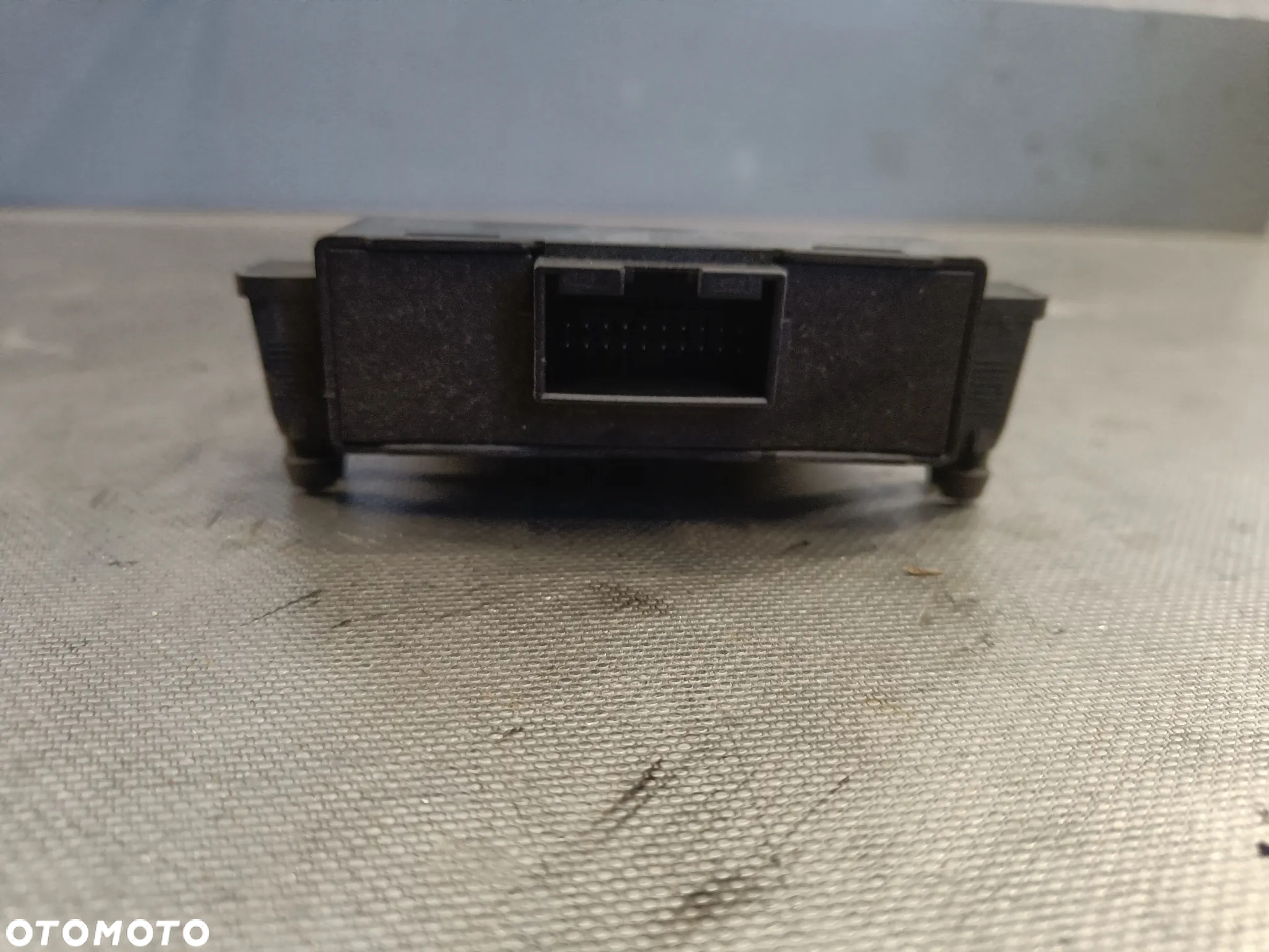 Moduł Gateway Sterownik Skoda Octavia Superb VW Golf VI Seat Audi 7N0907530AF - 2