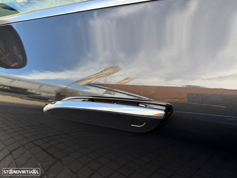 Mercedes-Benz EQE - 12