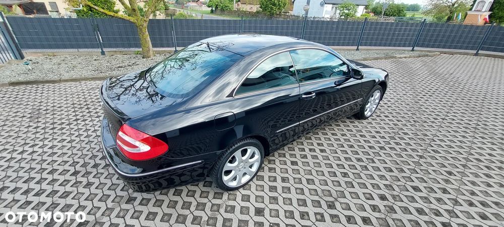 Mercedes-Benz CLK - 39
