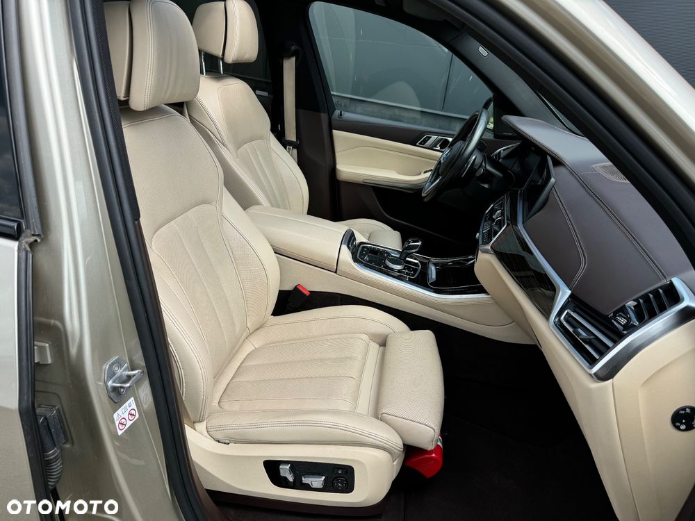 BMW X5 xDrive40d - 9