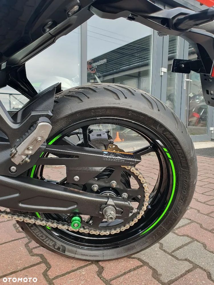 Kawasaki Ninja - 29