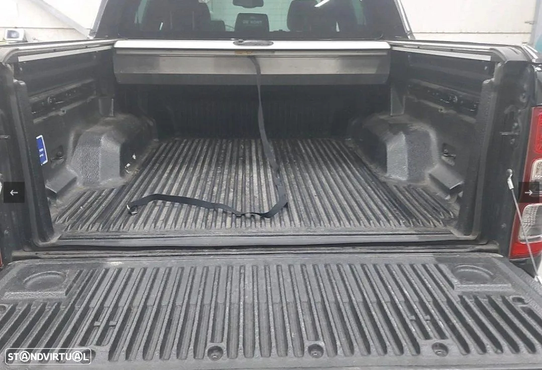 Ford Ranger 2,0 l TDCi Panther Auto Wildtrak - 5