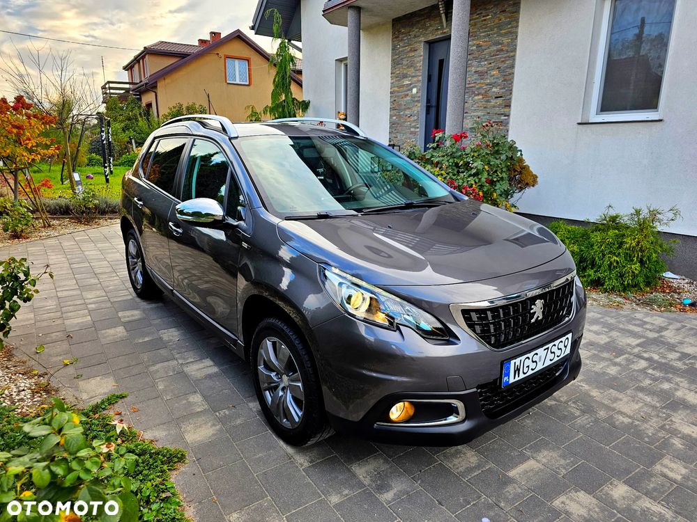 Peugeot 2008 PureTech 82 Style - 2
