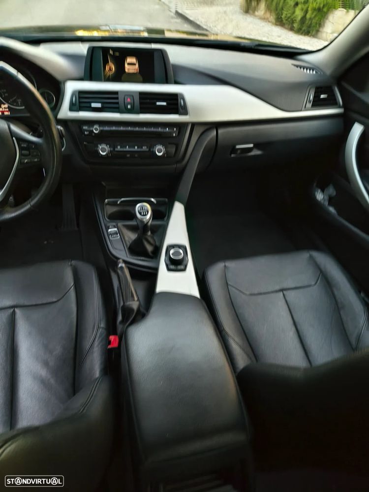 BMW 418 - 22