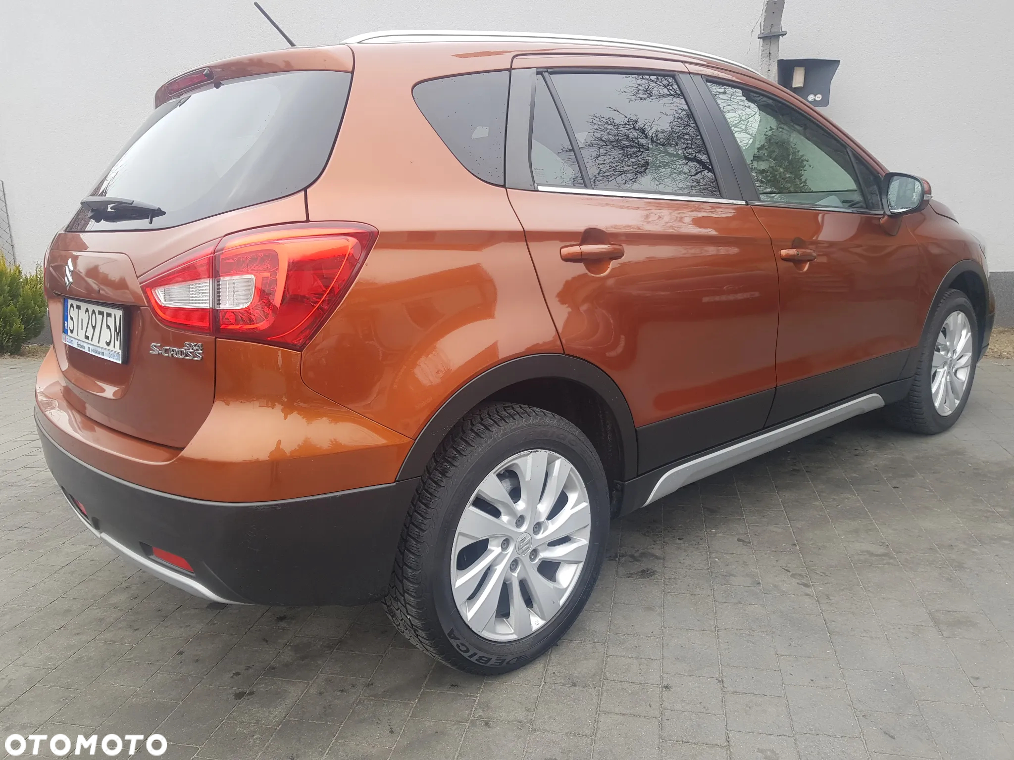 Suzuki SX4 S-Cross 1.4 T Premium - 8