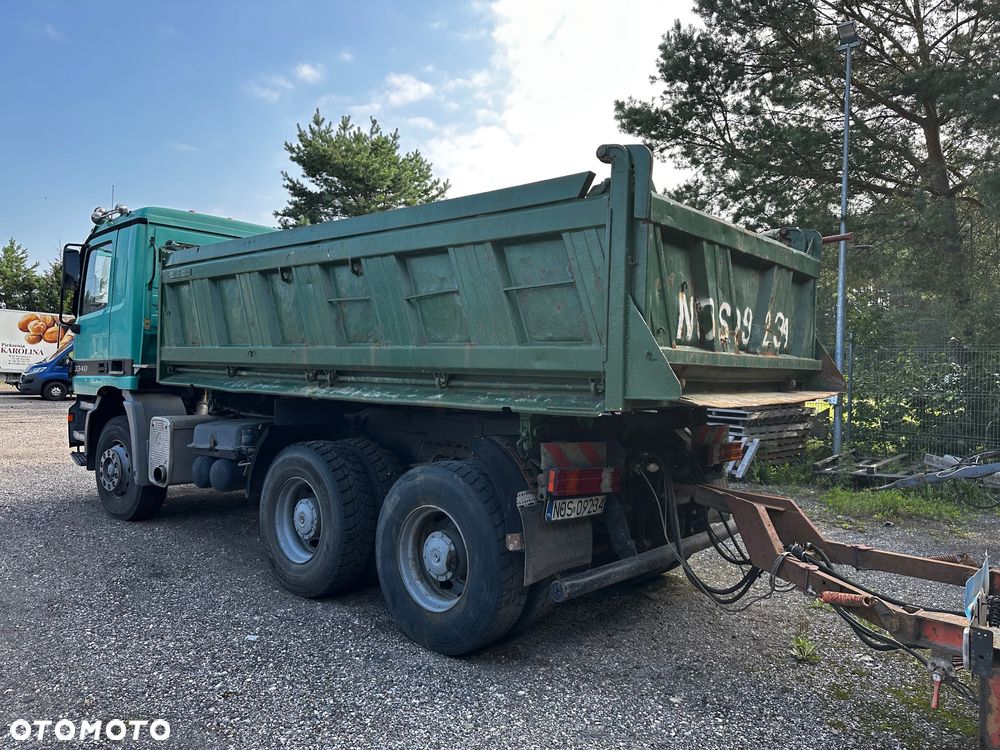 Mercedes-Benz Actros - 4